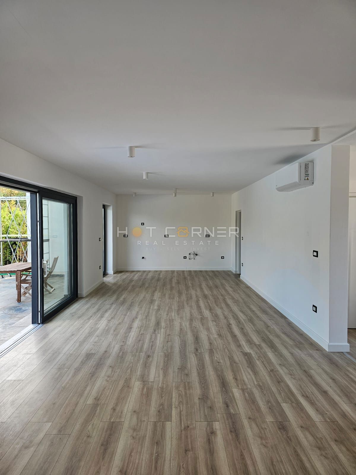 Vendita di villa moderna nei dintorni di Rovigno (2025)