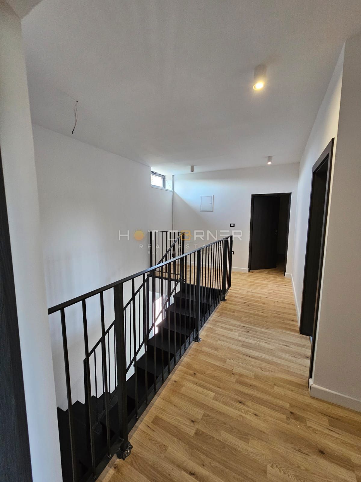 Vendita di villa moderna nei dintorni di Rovigno (2025)