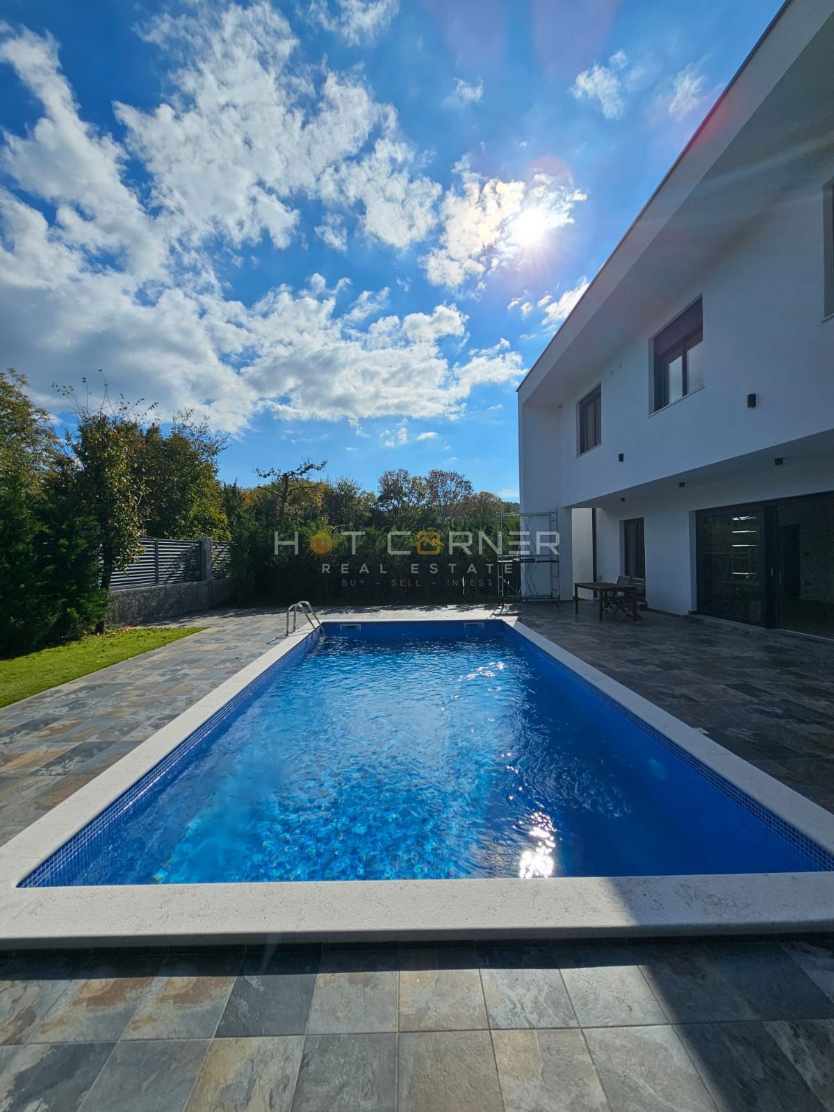 Vendita di villa moderna nei dintorni di Rovigno (2025)