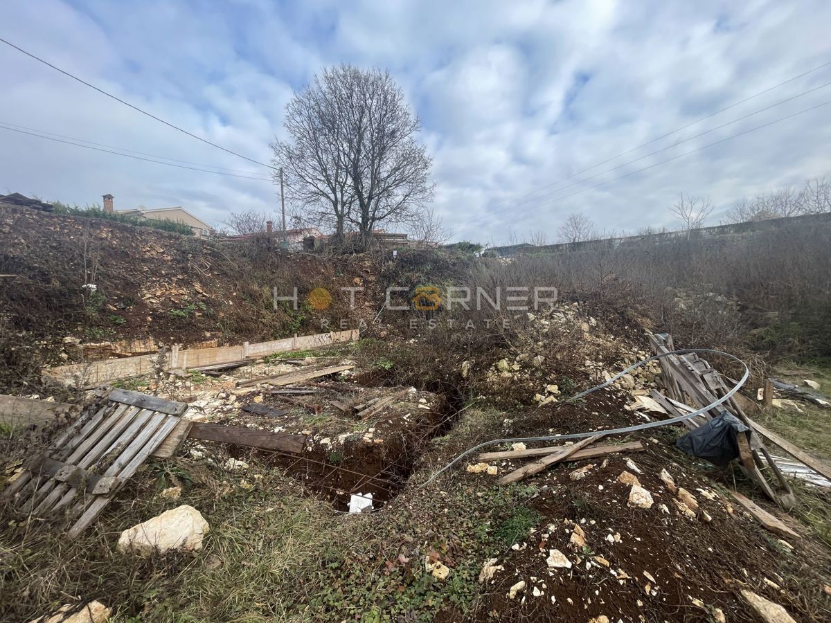 Terreno edificabile Rakalj, Marčana, 820m2