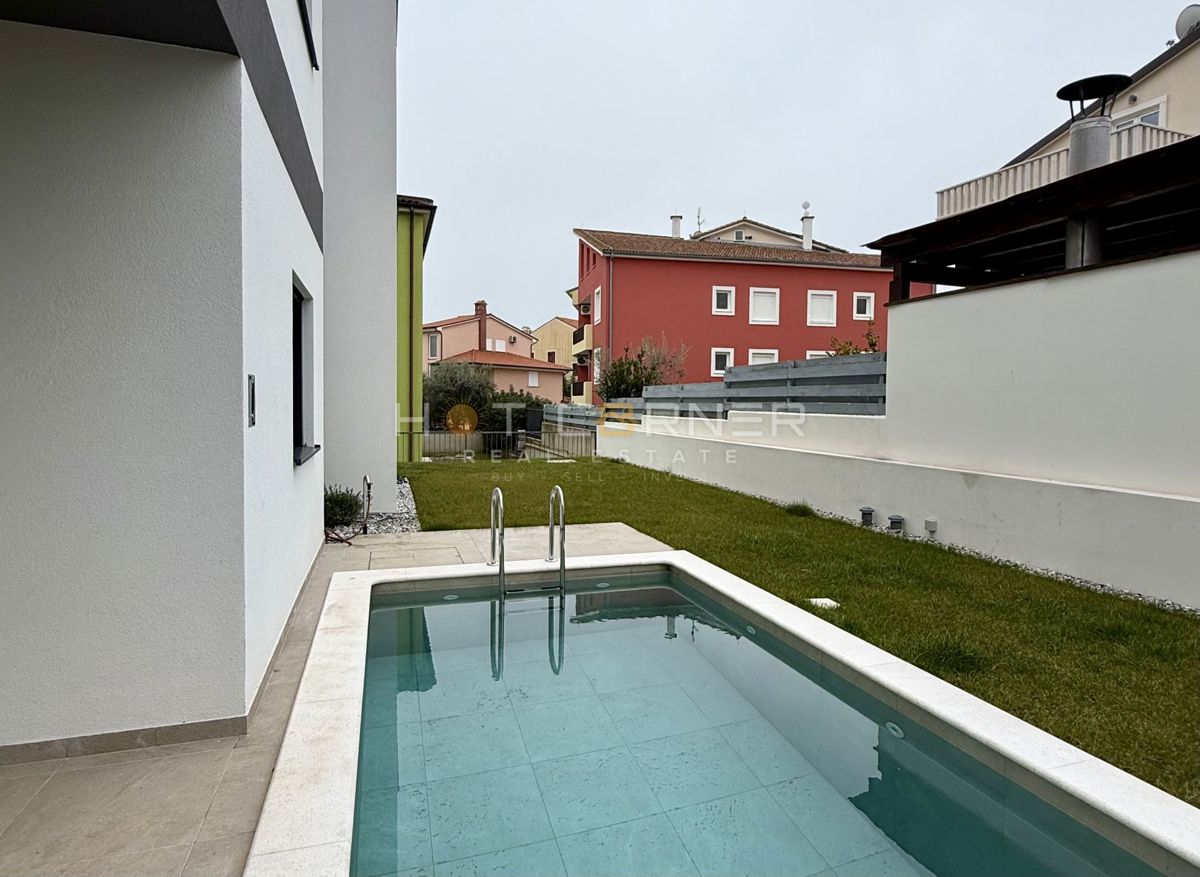 Premantura, appartamento di alto livello in posizione privilegiata