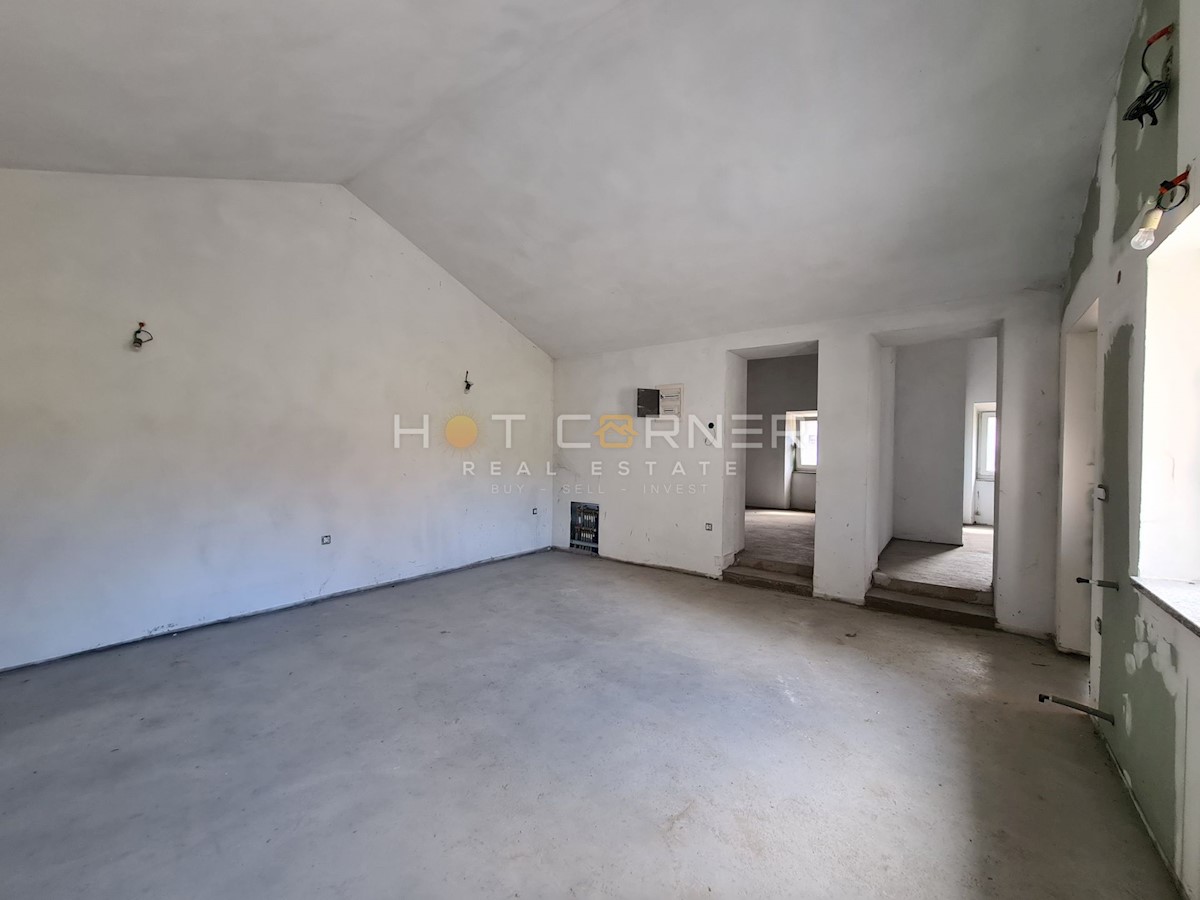 Appartamento Šijana, Pula, 105m2