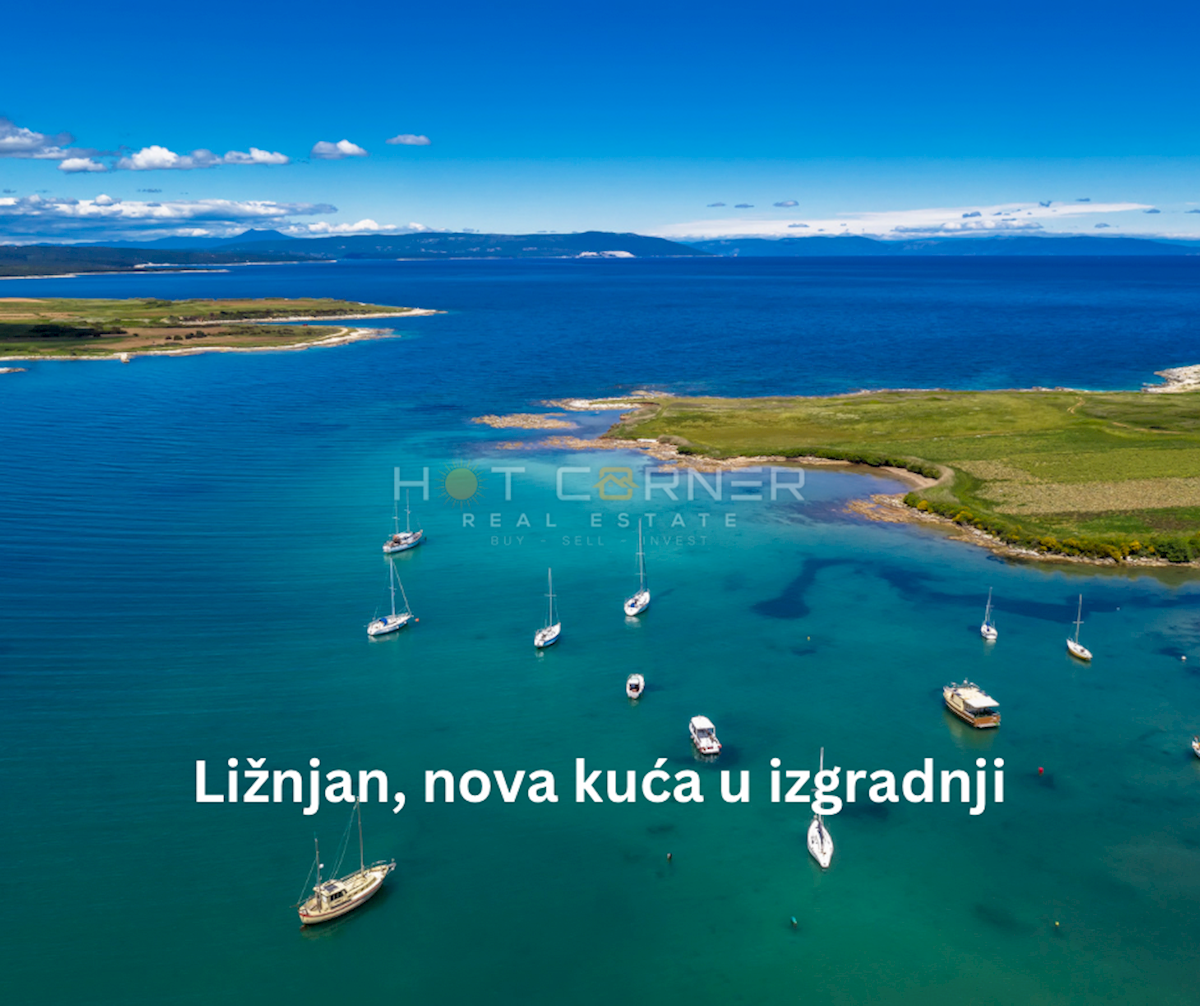 Ližnjan, nuova casa in costruzione, a 900 m dal mare.