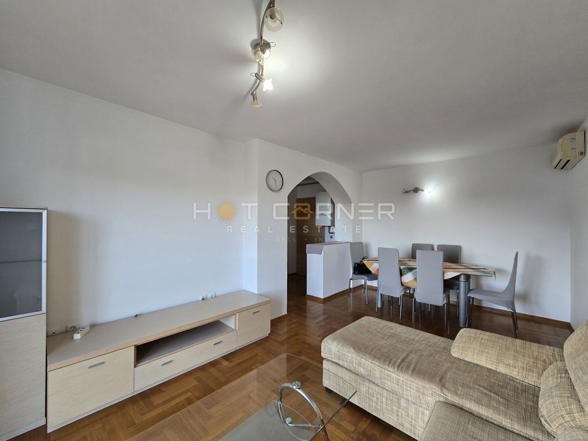 Appartamento Valdebek, Pula, 55m2