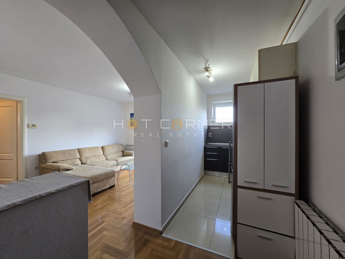 Appartamento Valdebek, Pula, 55m2