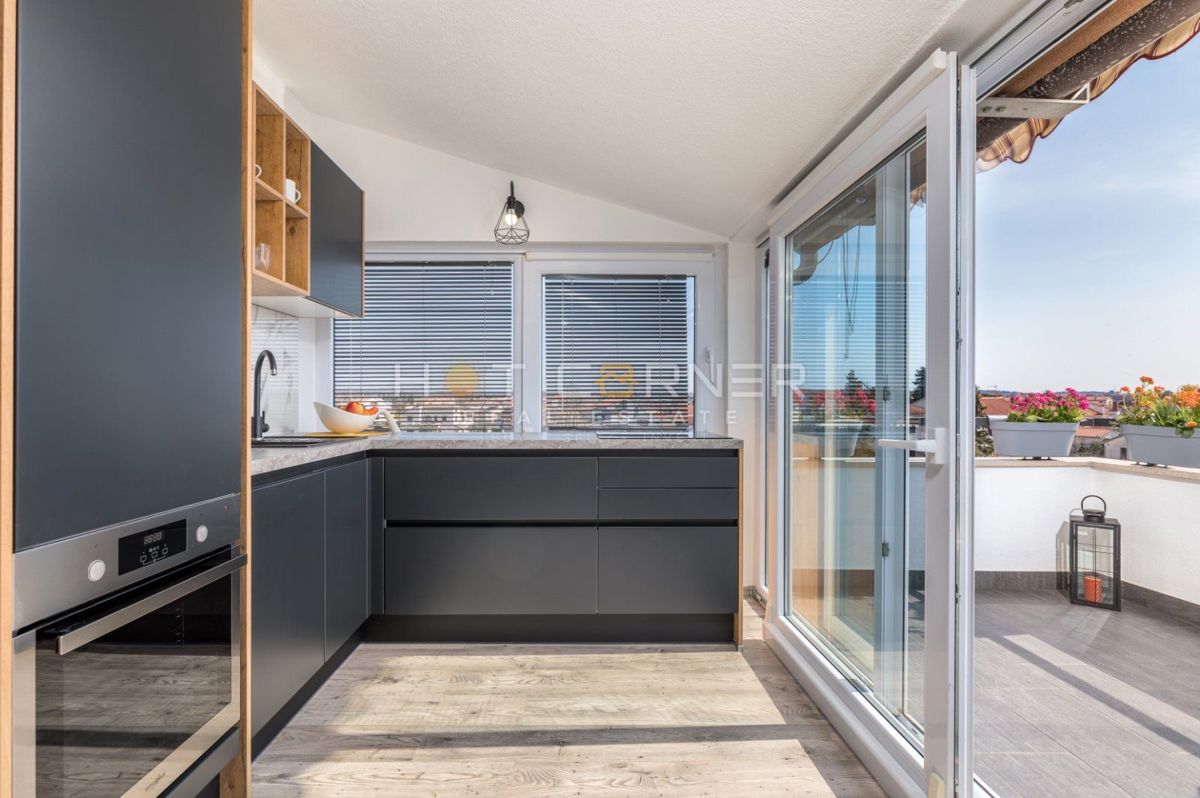 Appartamento Valbandon, Fažana, 79m2