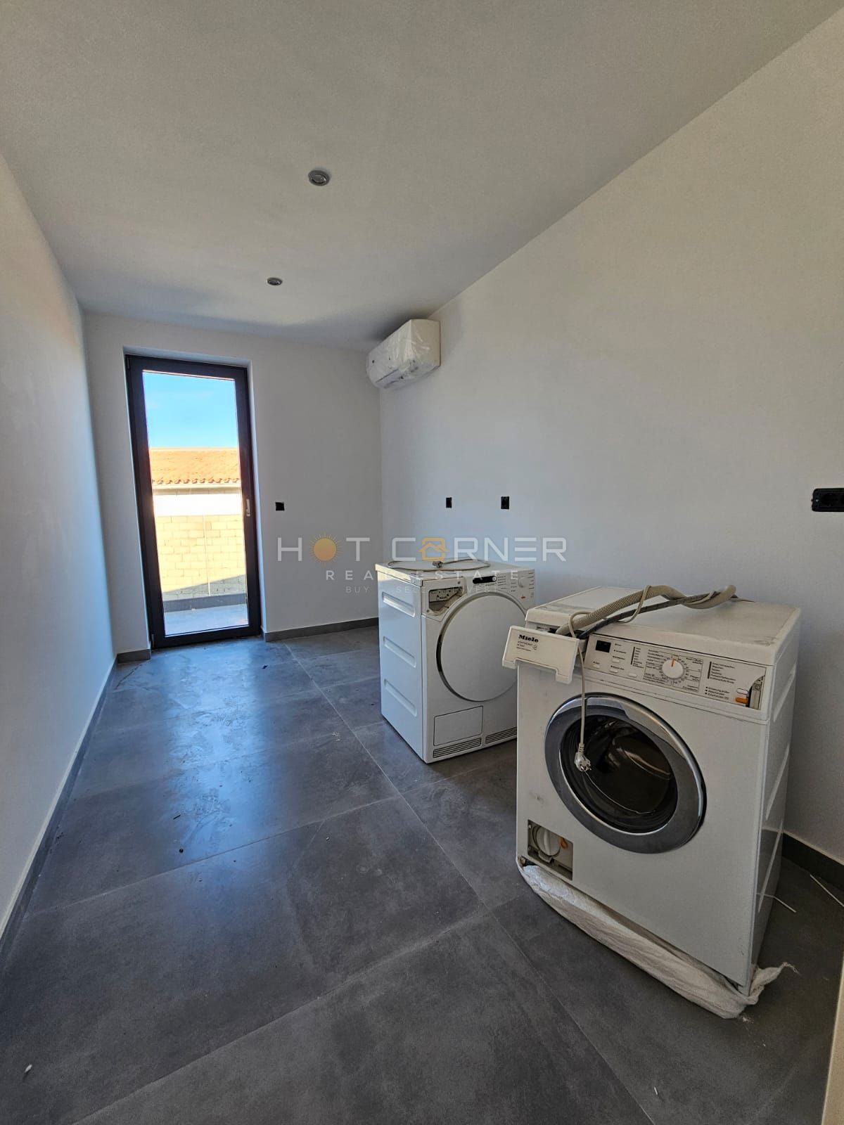 Villa in un borgo idilliaco vicino a Rovigno – un'opportunità rara per uno stile di vita di lusso