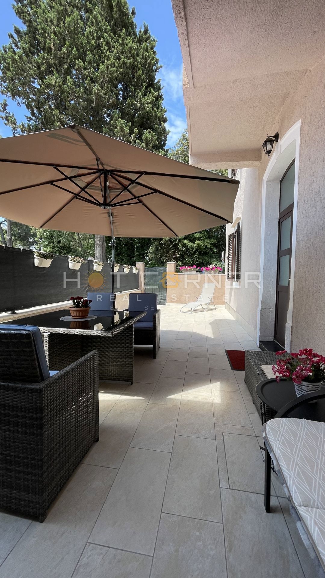 Stoja, lussuoso appartamento con giardino, a 250 metri dal mare CALL → +385993242295