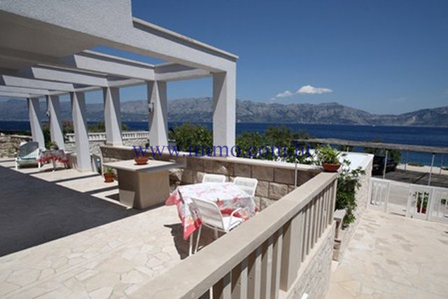 VILLA FRONTE MARE, ISOLA DI BRAC