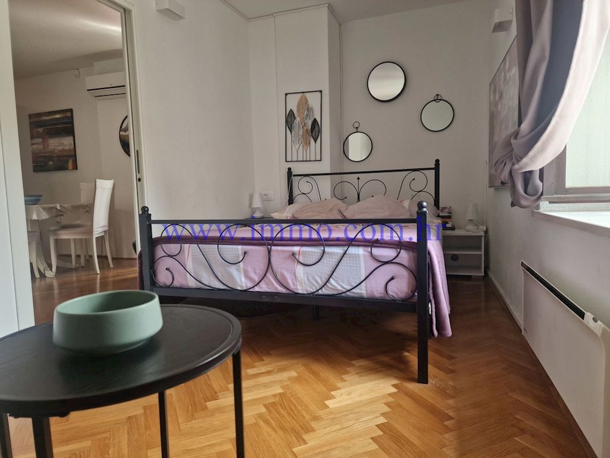PROPRIETÀ UNICA NEL CENTRO DI SPALATO