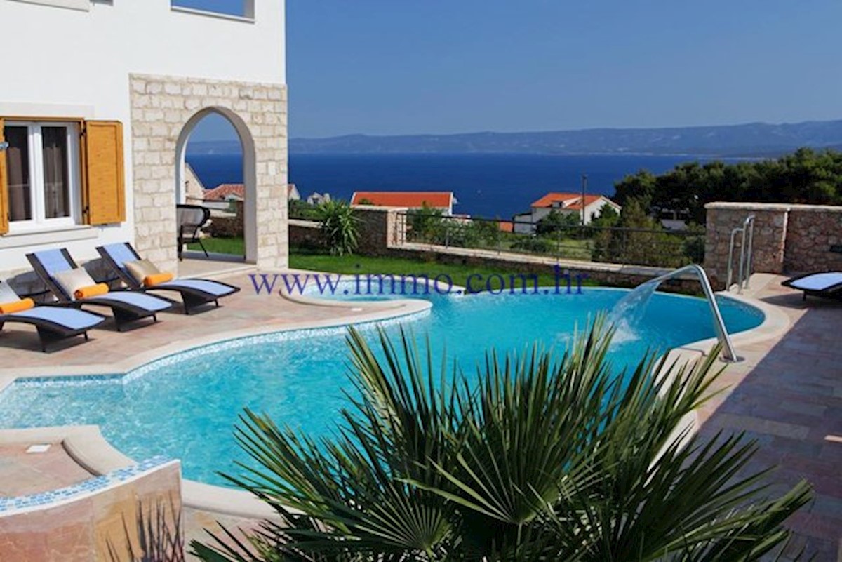 CONFORTEVOLE ED ELEGANTE VILLA A BOL, BRAC