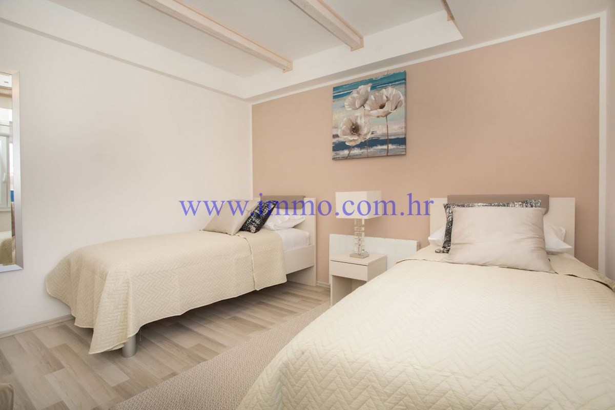 BELLA PROPRIETÀ NEI DINTORNI DI ŠIBENIK