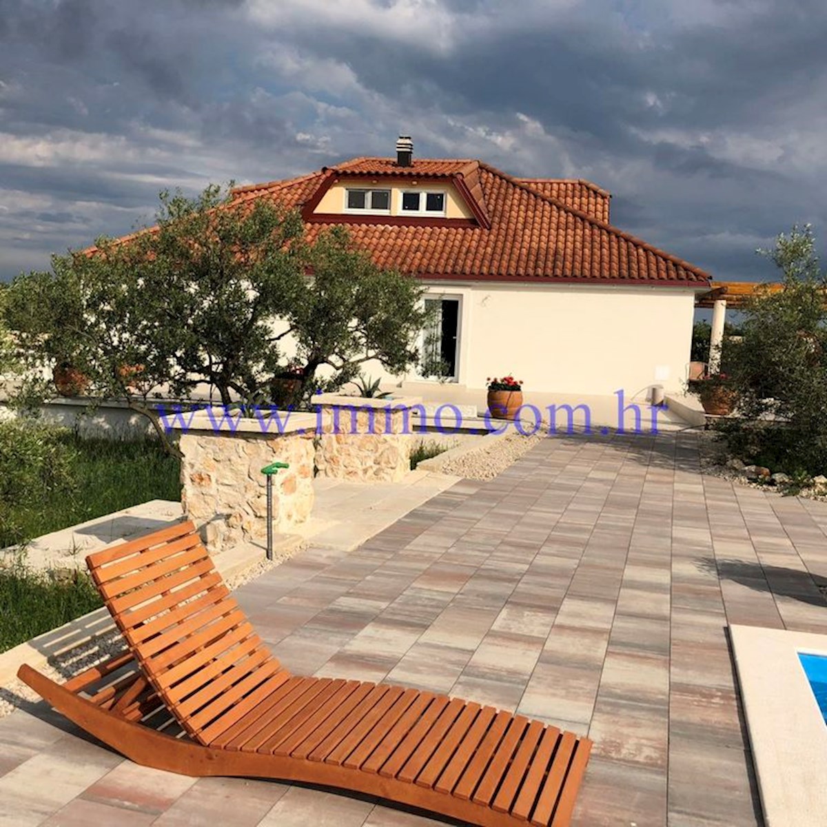 BELLA PROPRIETÀ NEI DINTORNI DI ŠIBENIK