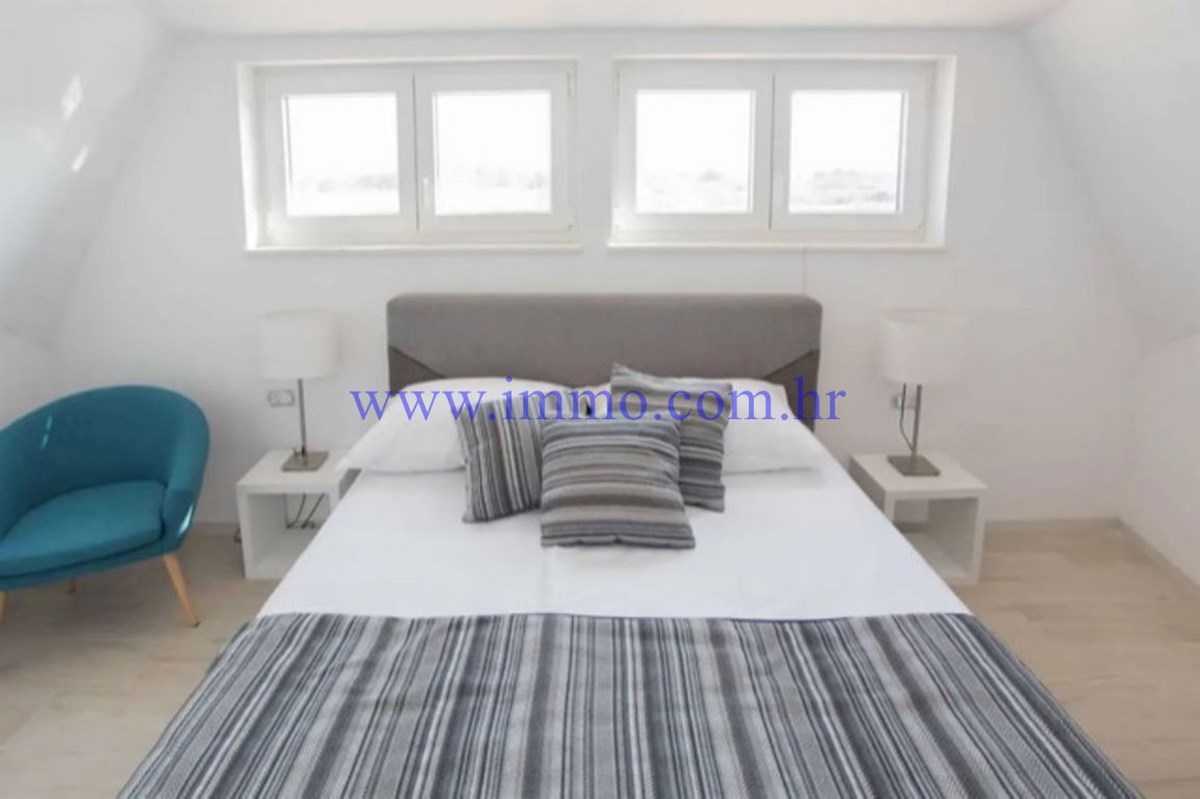 BELLA PROPRIETÀ NEI DINTORNI DI ŠIBENIK