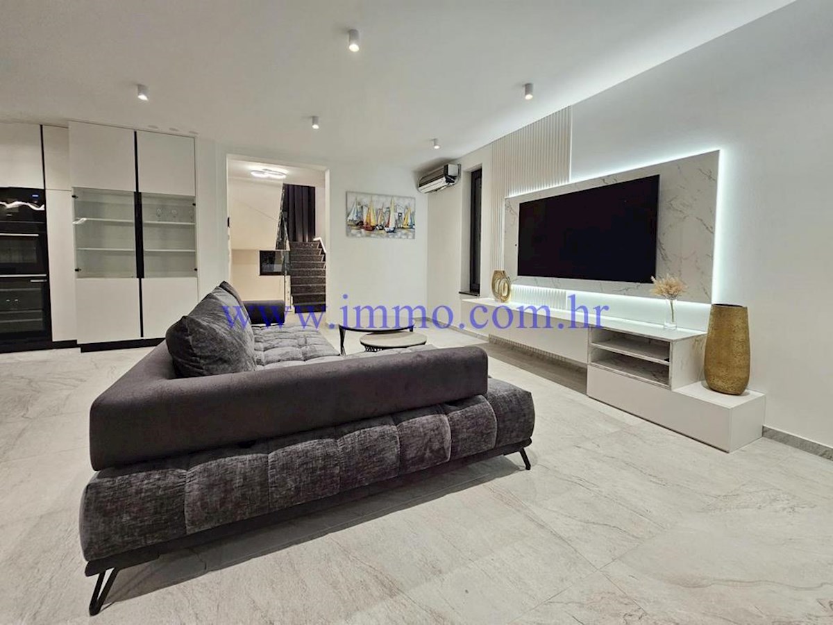 VILLA D'ELITE CON VISTA MARE PANORAMICA