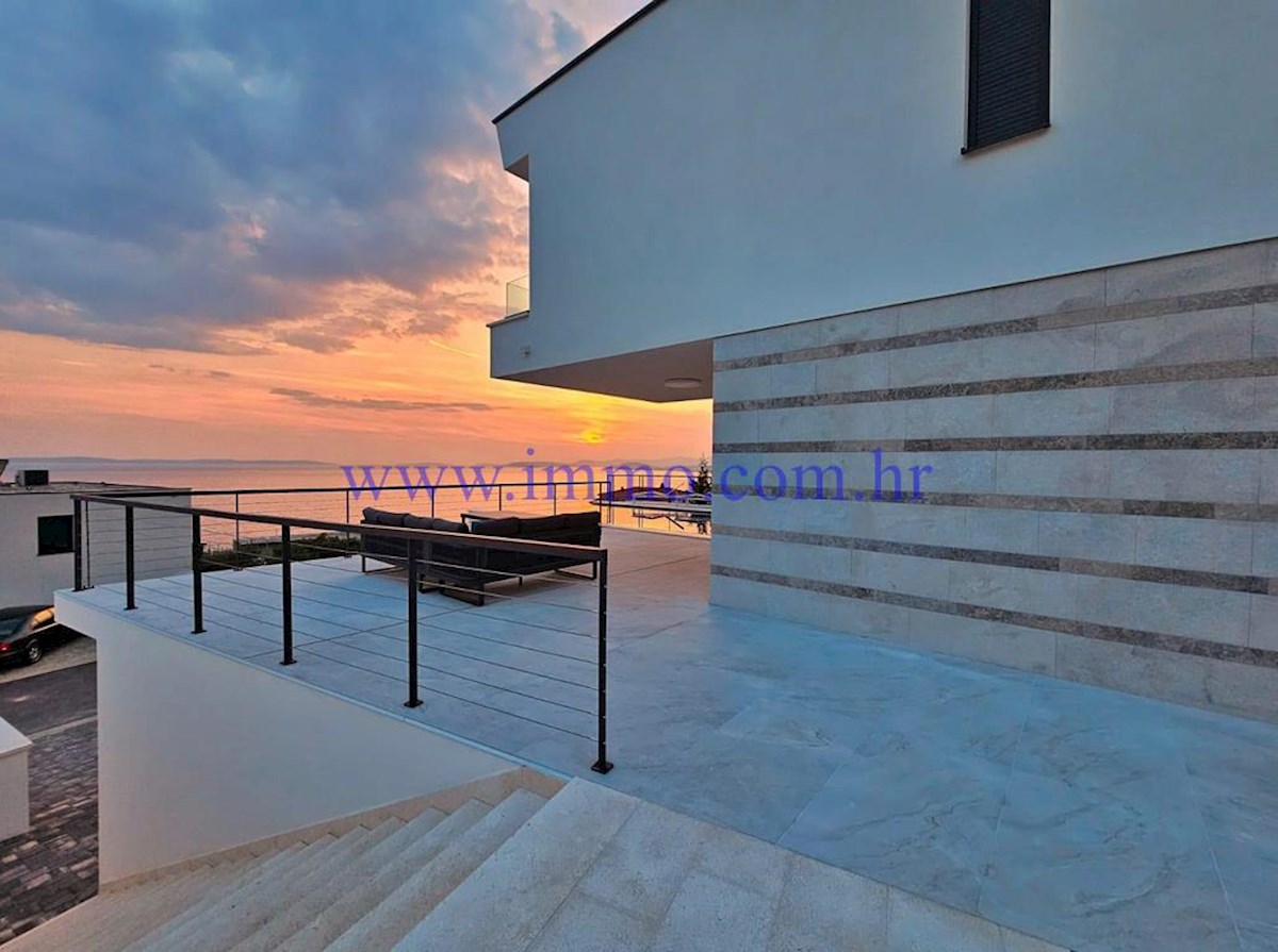 VILLA D'ELITE CON VISTA MARE PANORAMICA
