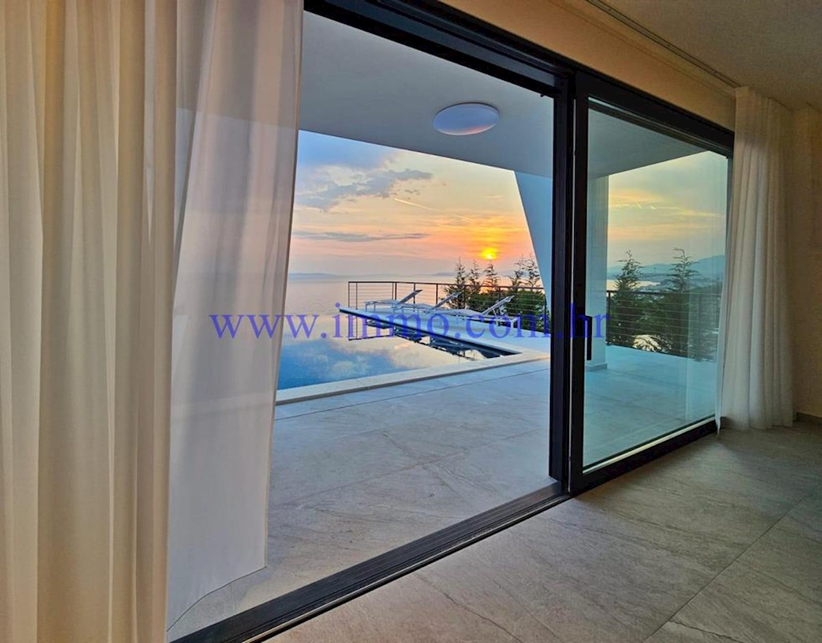 VILLA D'ELITE CON VISTA MARE PANORAMICA