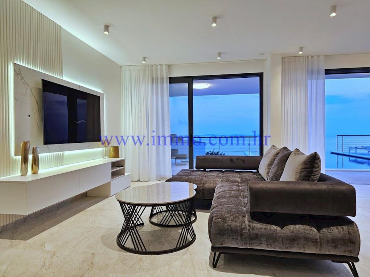 VILLA D'ELITE CON VISTA MARE PANORAMICA
