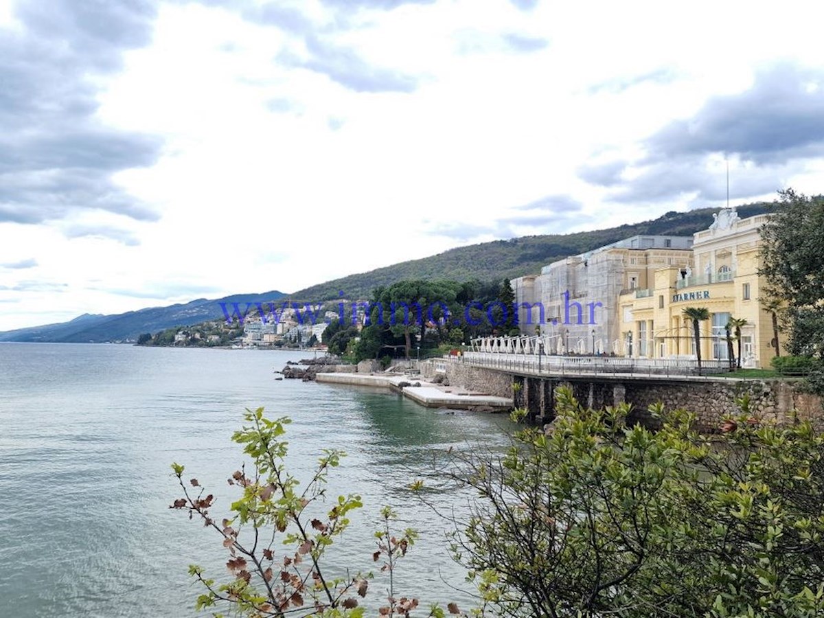 TERRENO EDIFICABILE ATTRATTIVO A OPATIA