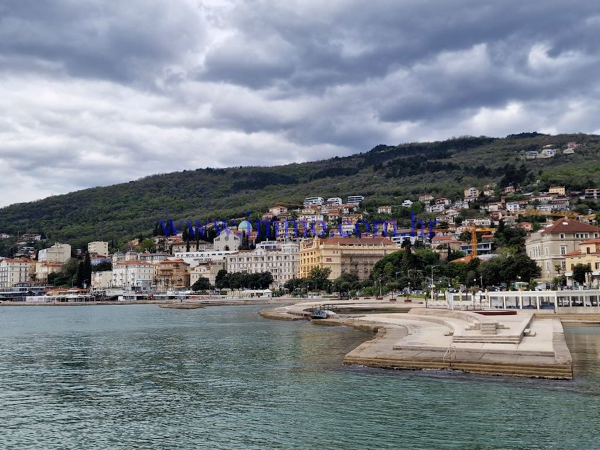 TERRENO EDIFICABILE ATTRATTIVO A OPATIA