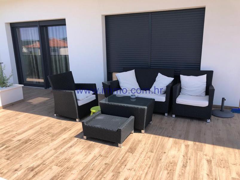 VILLA CON VISTA MARE VICINO A SIBENICO