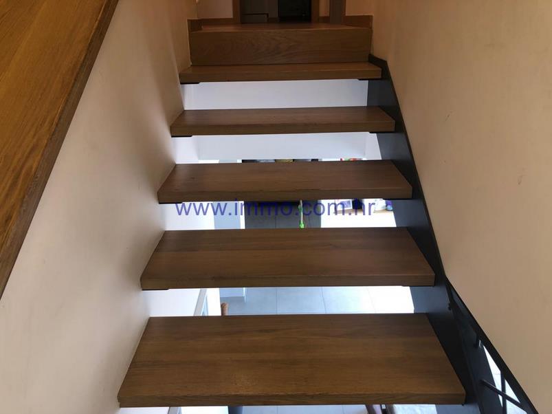 VILLA CON VISTA MARE VICINO A SIBENICO