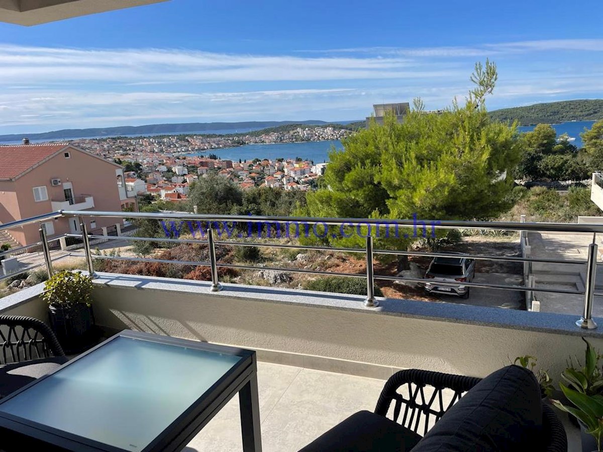 PENTHOUSE MIT PANORAMA-MEERBLICK