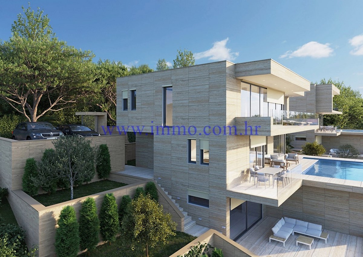 TERRENO EDIFICABILE CON PROGETTO E PERMESSO DI COSTRUIRE