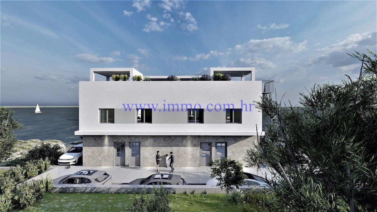 VILLE A SCHIERA IN COSTRUZIONE VICINO AL MARE