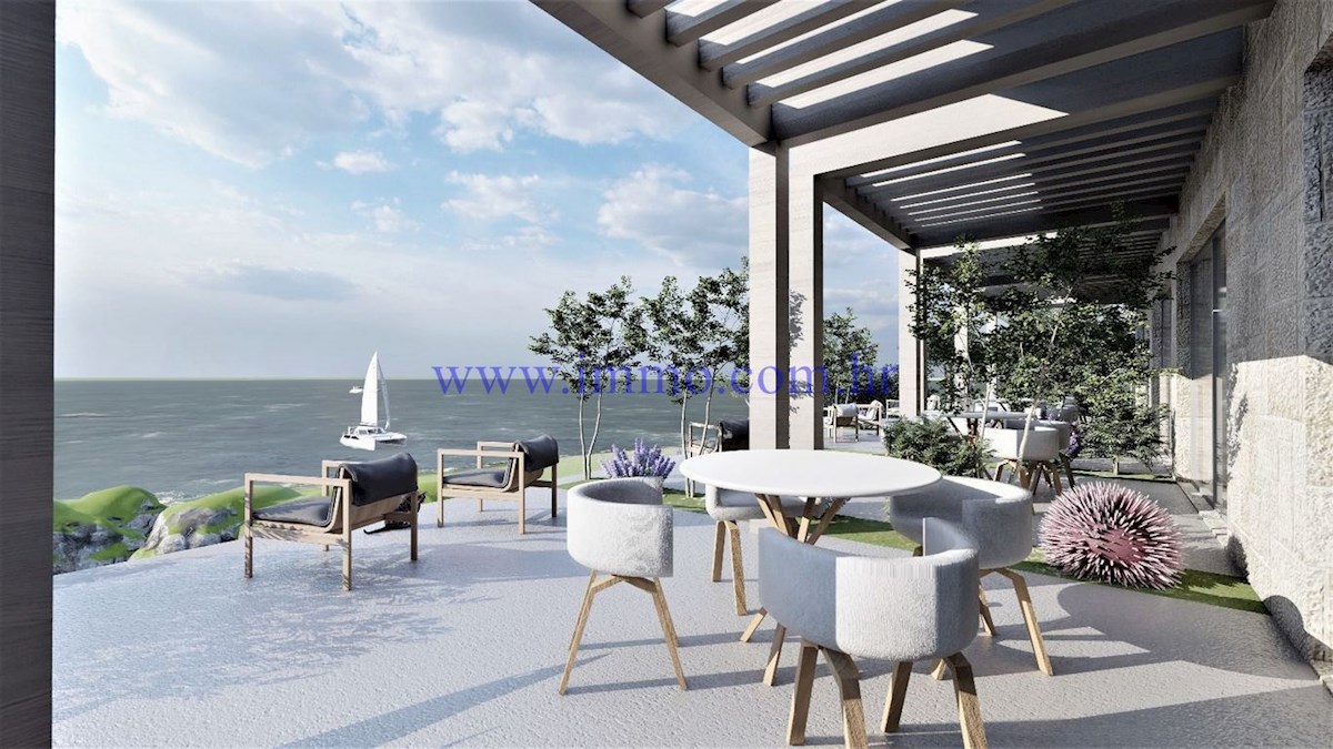 VILLE A SCHIERA IN COSTRUZIONE VICINO AL MARE