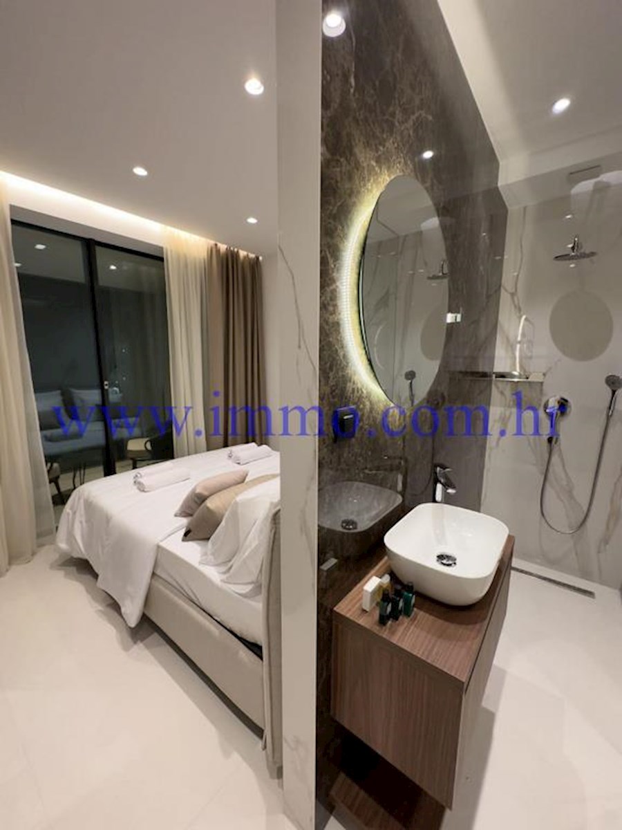 VILLA DI LUSSO CON VISTA MARE PANORAMICA