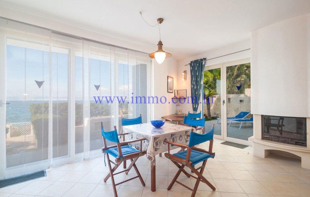 BELLA CASA AL MARE SULL'ISOLA DI BRAC