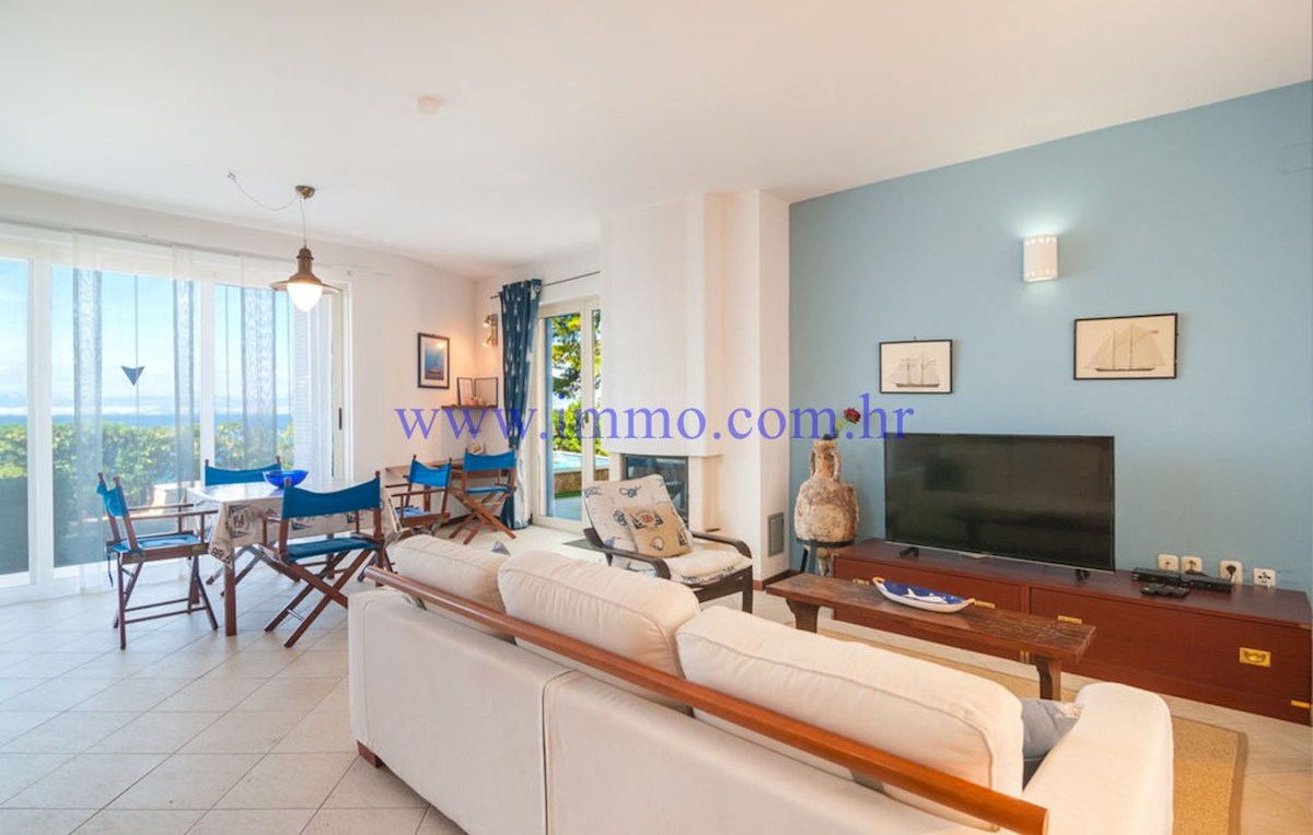 BELLA CASA AL MARE SULL'ISOLA DI BRAC