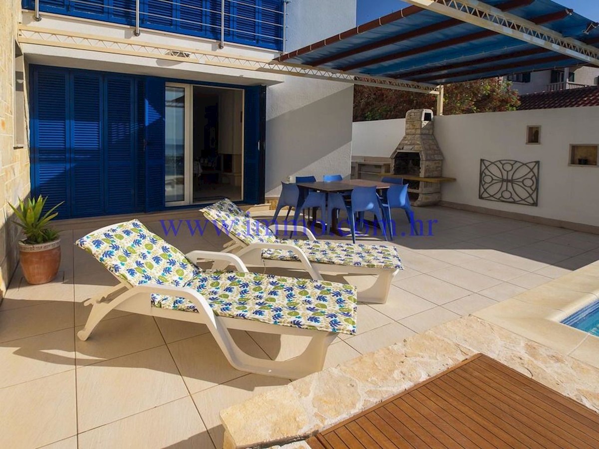 BELLA CASA AL MARE SULL'ISOLA DI BRAC