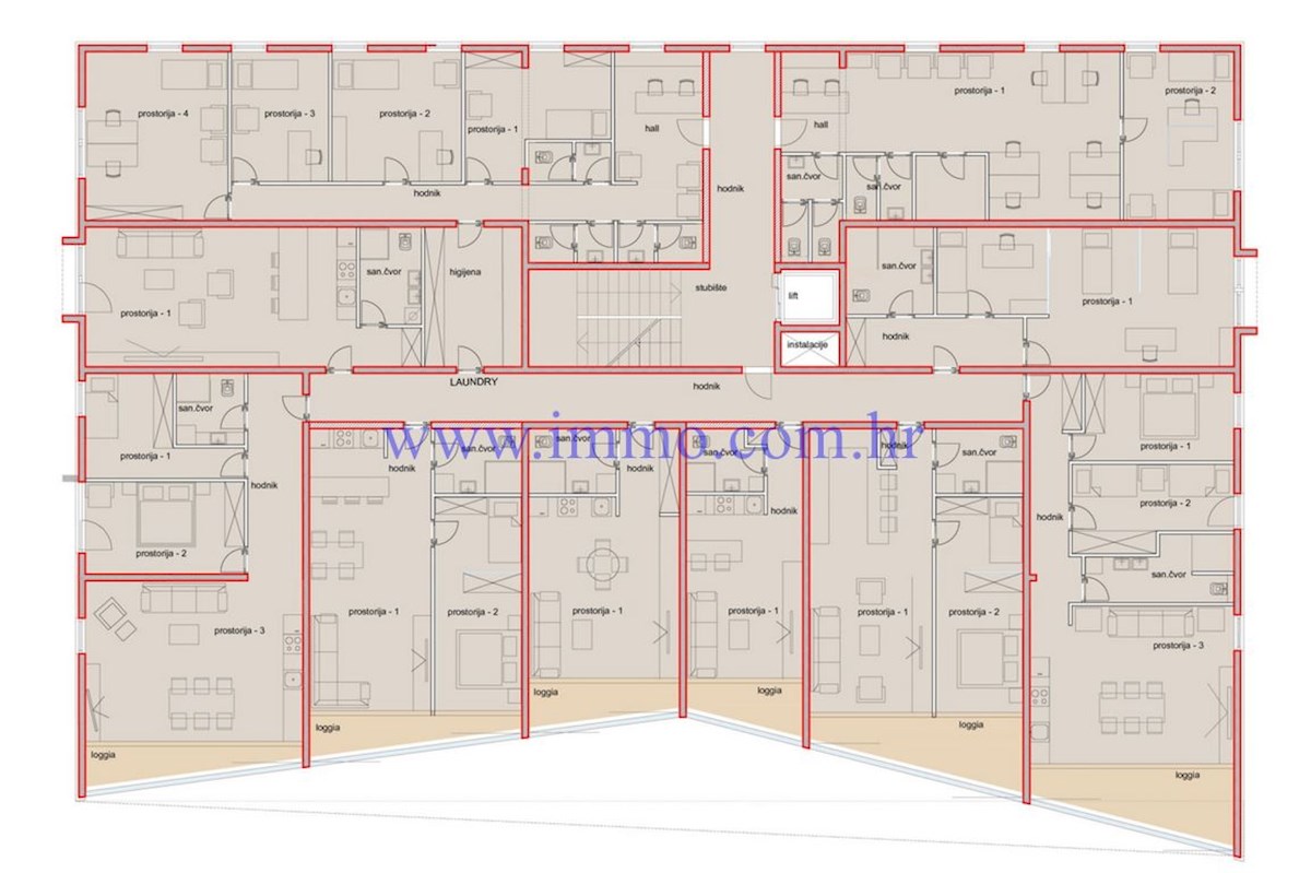 EDIFICIO RESIDENZIALE NELLA PERIFERIA DI SPLIT