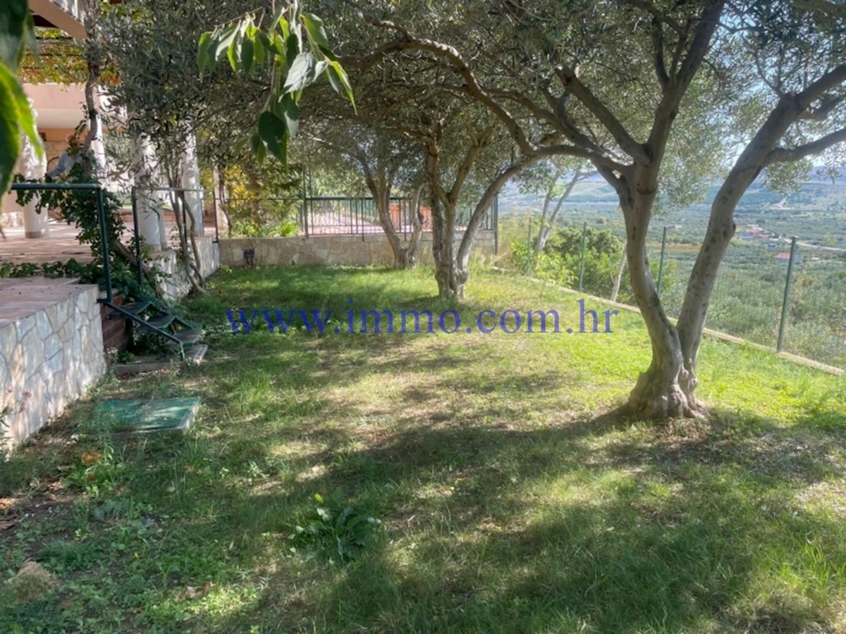 UNA BELLA CASA CON VISTA MARE NEL SOBERO DI SIBENIKA