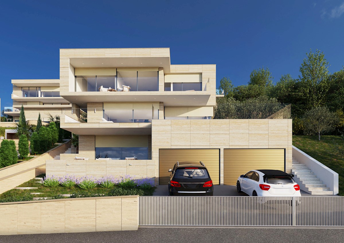 TERRENO CON PROGETTO DI VILLA DI LUSSO