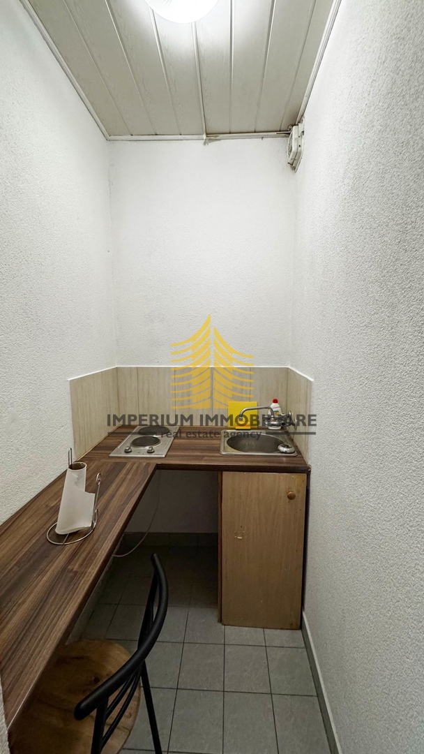 Spazio commerciale, Vendita, Ufficio