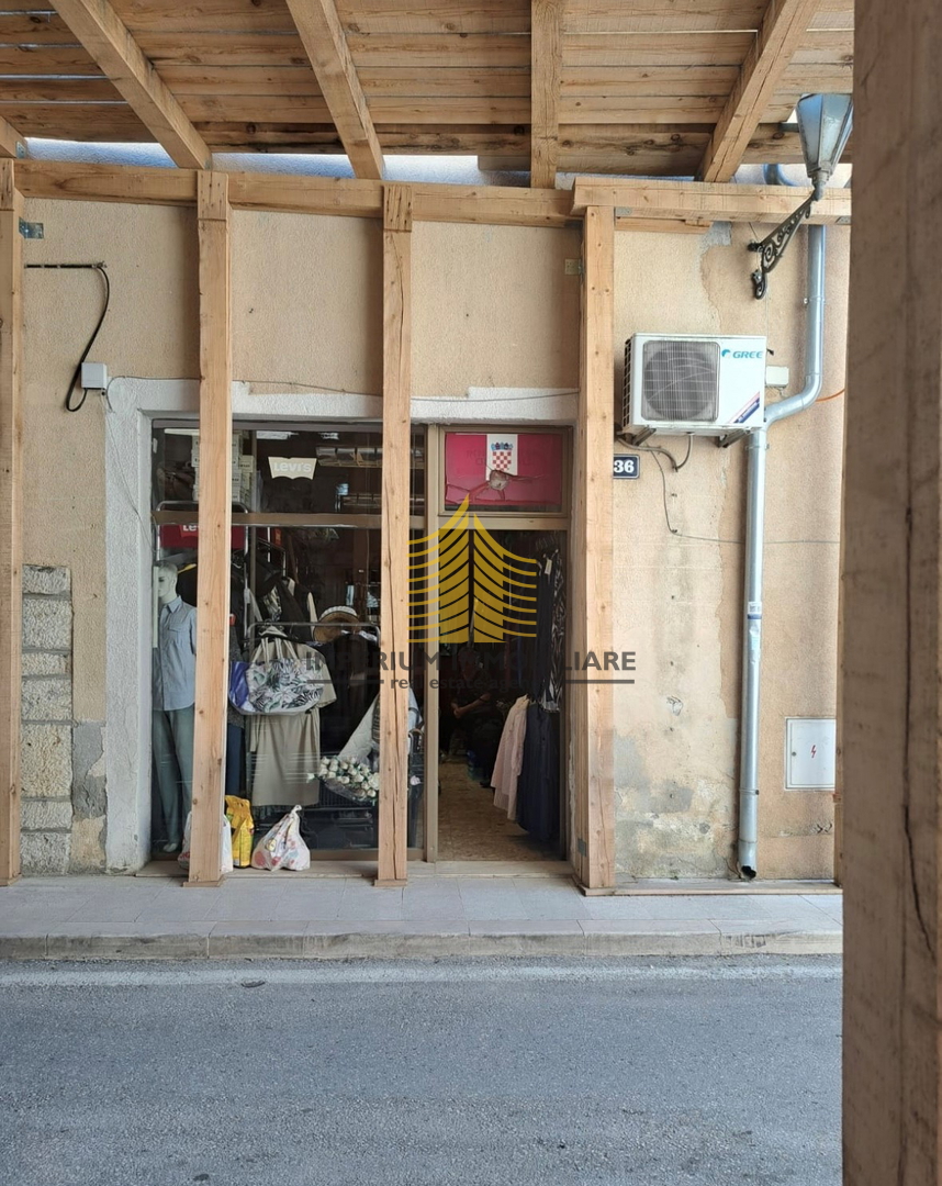 Locale commerciale, Vendita, Obrovac, 36m2, Spazio per servizi
