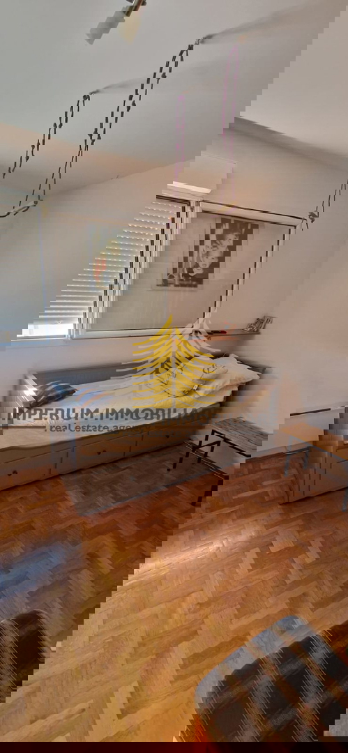 Appartamento, Vendita, Spalato, Pazdigrad, 61 m2, 2,5 locali (2 camere + soggiorno)