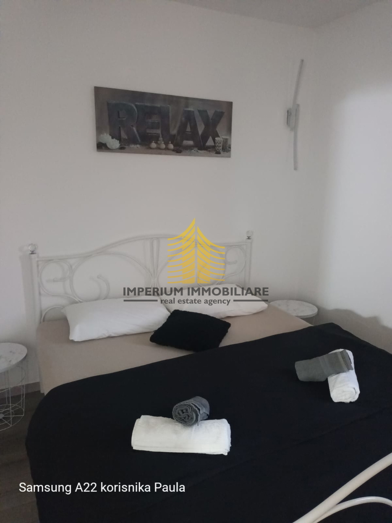 Appartamento, Vendita, Primošten, 63m2, 2,5 vani (2 camere + soggiorno doppio)