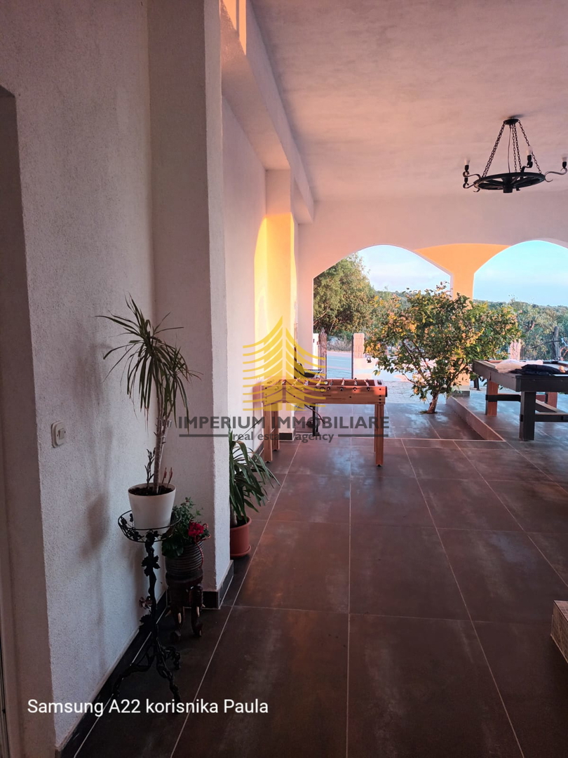 Appartamento, Vendita, Primošten, 63m2, 2,5 vani (2 camere + soggiorno doppio)