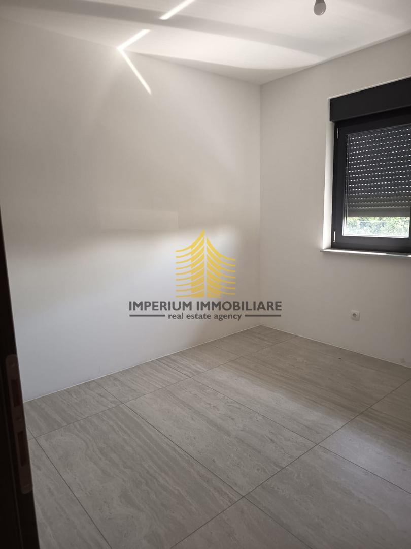 Appartamento, Vendita, Privlaka, 86,89 m2, 2,5 locali (2 camere + soggiorno doppio)