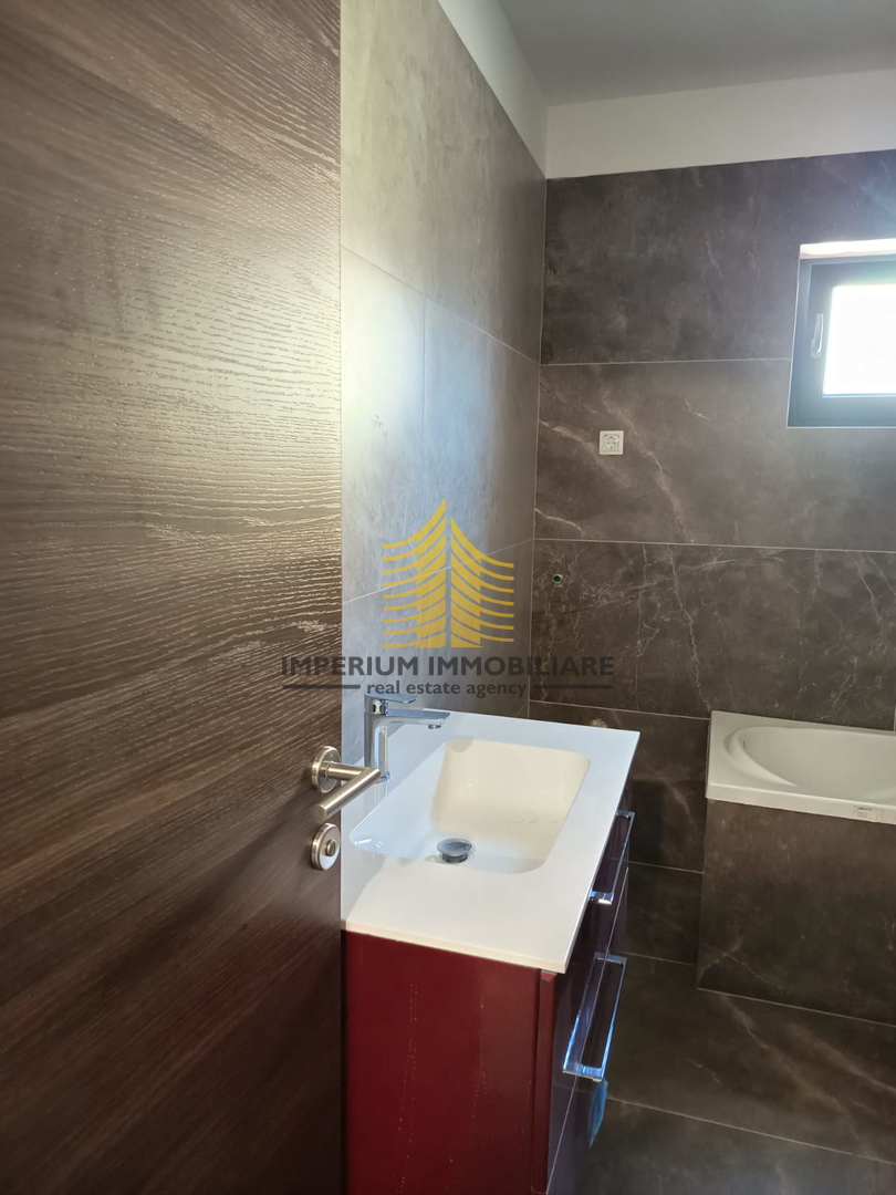 Appartamento, Vendita, Privlaka, 86,89 m2, 2,5 locali (2 camere + soggiorno doppio)