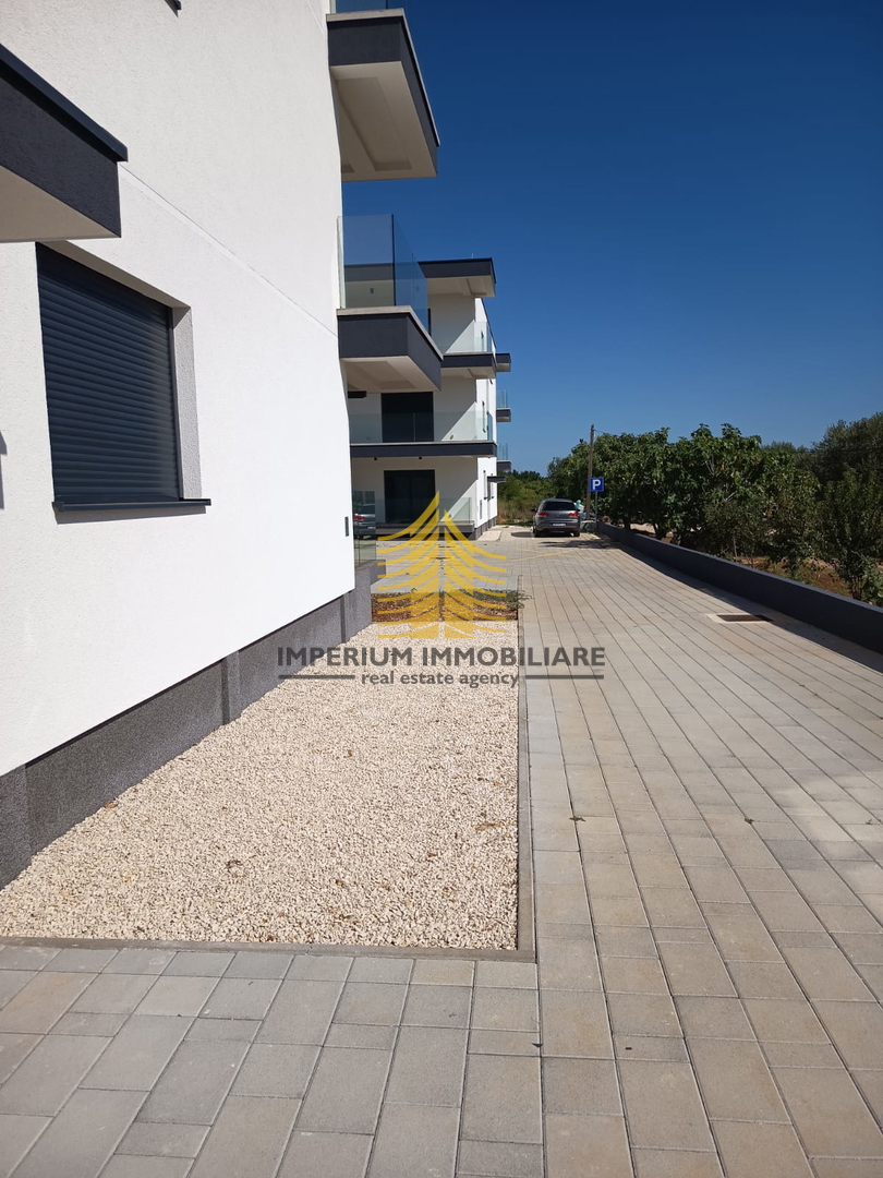 Appartamento, Vendita, Privlaka, 86,89 m2, 2,5 locali (2 camere + soggiorno doppio)