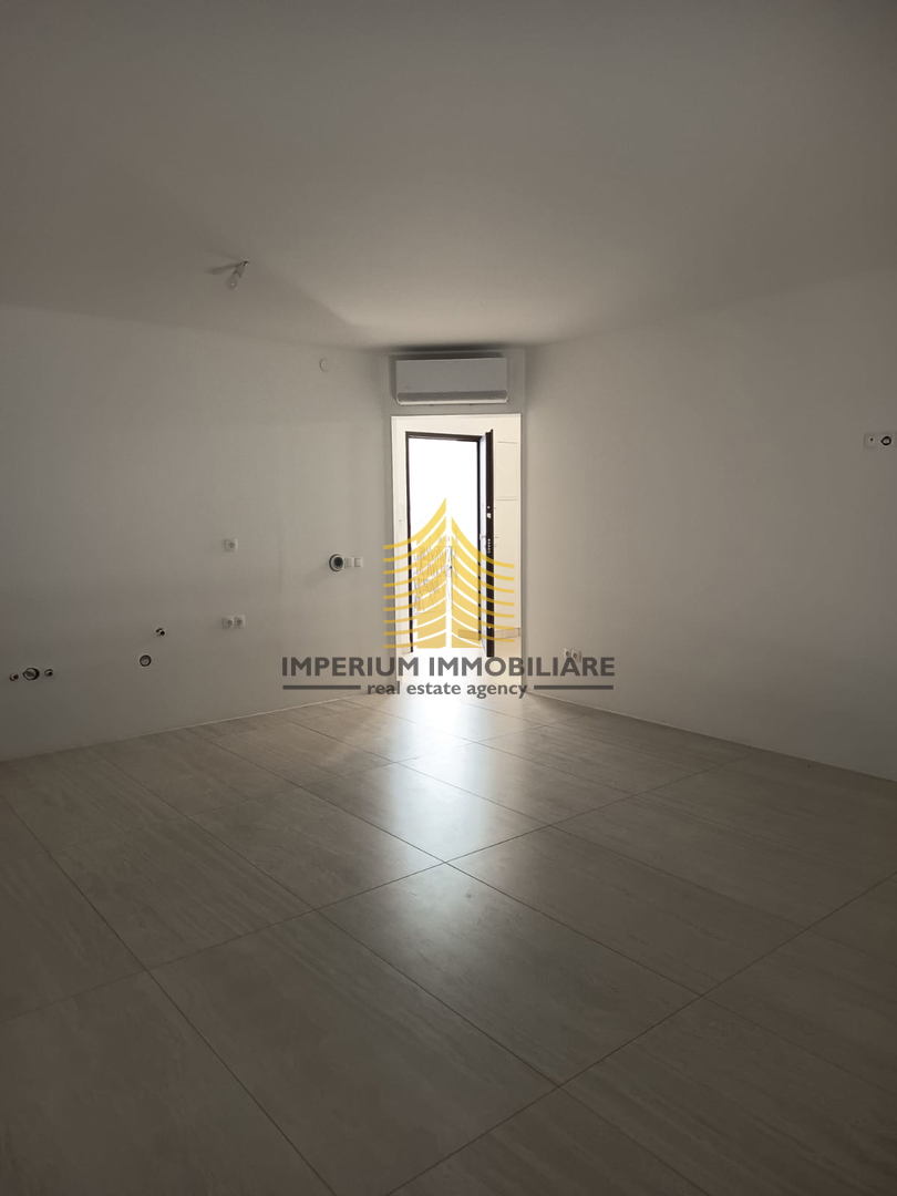 Appartamento, Vendita, Privlaka, 86,89 m2, 2,5 locali (2 camere + soggiorno doppio)