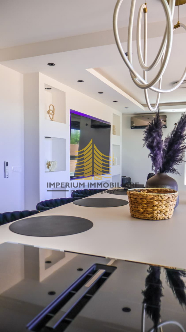 Appartamento, Vendita, Sveti Filip e Giacomo, 77m2, 2,5 locali (2 camere + soggiorno doppio)