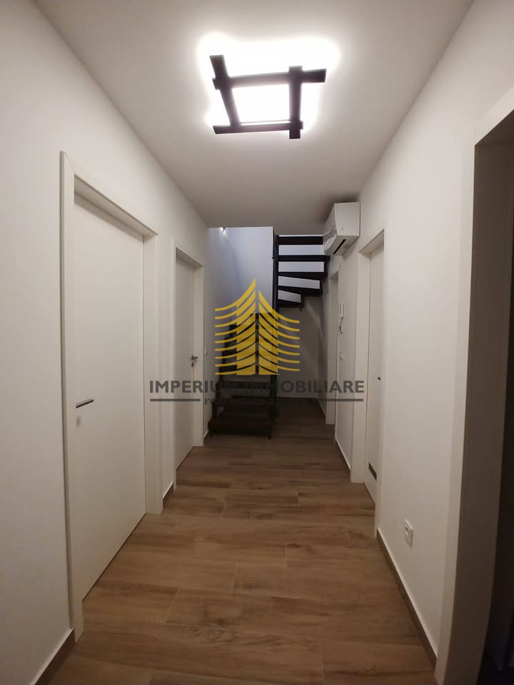 Appartamento, Vendita, Zara, Plovanija, 193m2, 2,5 locali (2 camere + soggiorno doppio)