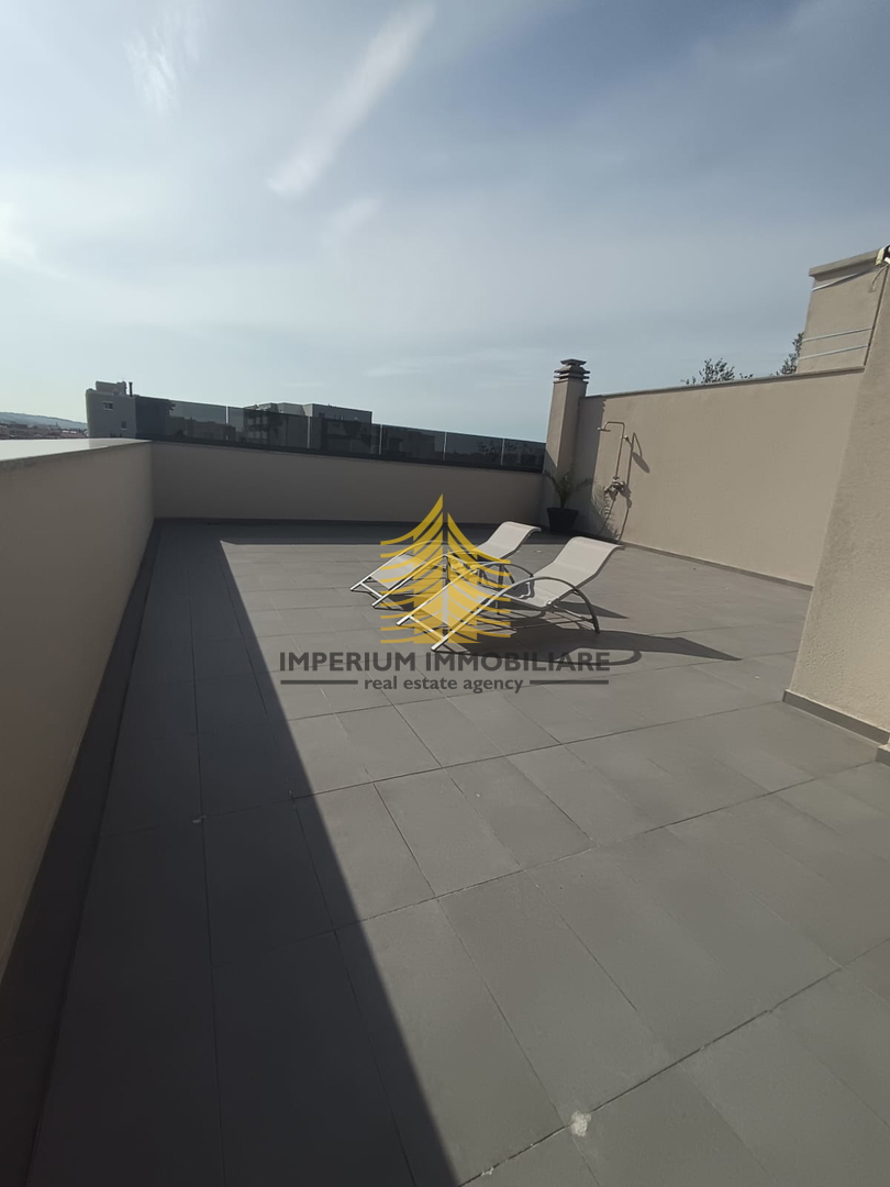 Appartamento, Vendita, Zara, Plovanija, 193m2, 2,5 locali (2 camere + soggiorno doppio)