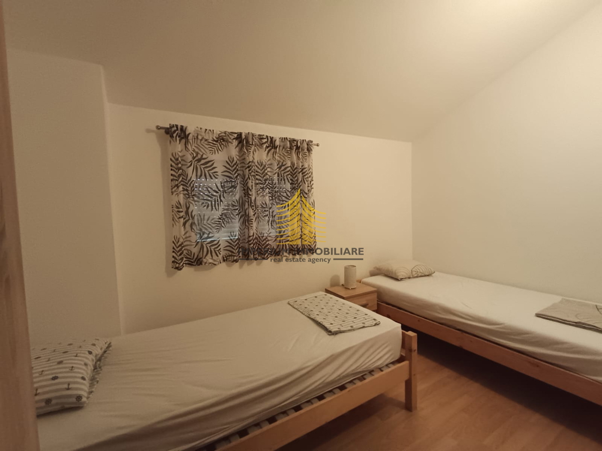 Appartamento, Vendita, Okrug, Okrug Donji, 110m2, 3,5 locali (3 camere + soggiorno doppio)